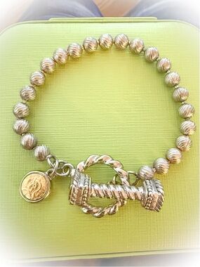 Vintage Style Silver Tone Roman Coin Toggle Silver Intricate Beads Bracelet